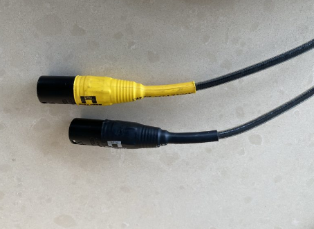 4m Analysis Plus – Copper Oval-In Micro XLR Interconnects (Pair)